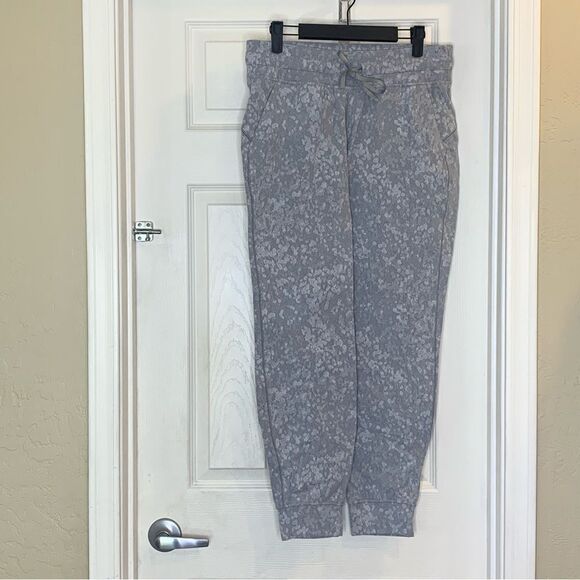 Lululemon Ready to Rulu High Rise Jogger Color: Speckle Spritz Jacquard Rhino - Picture 1 of 10